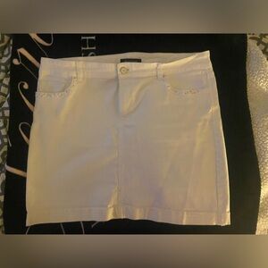 White House Black Market White Mini Skirt Elegant Style
